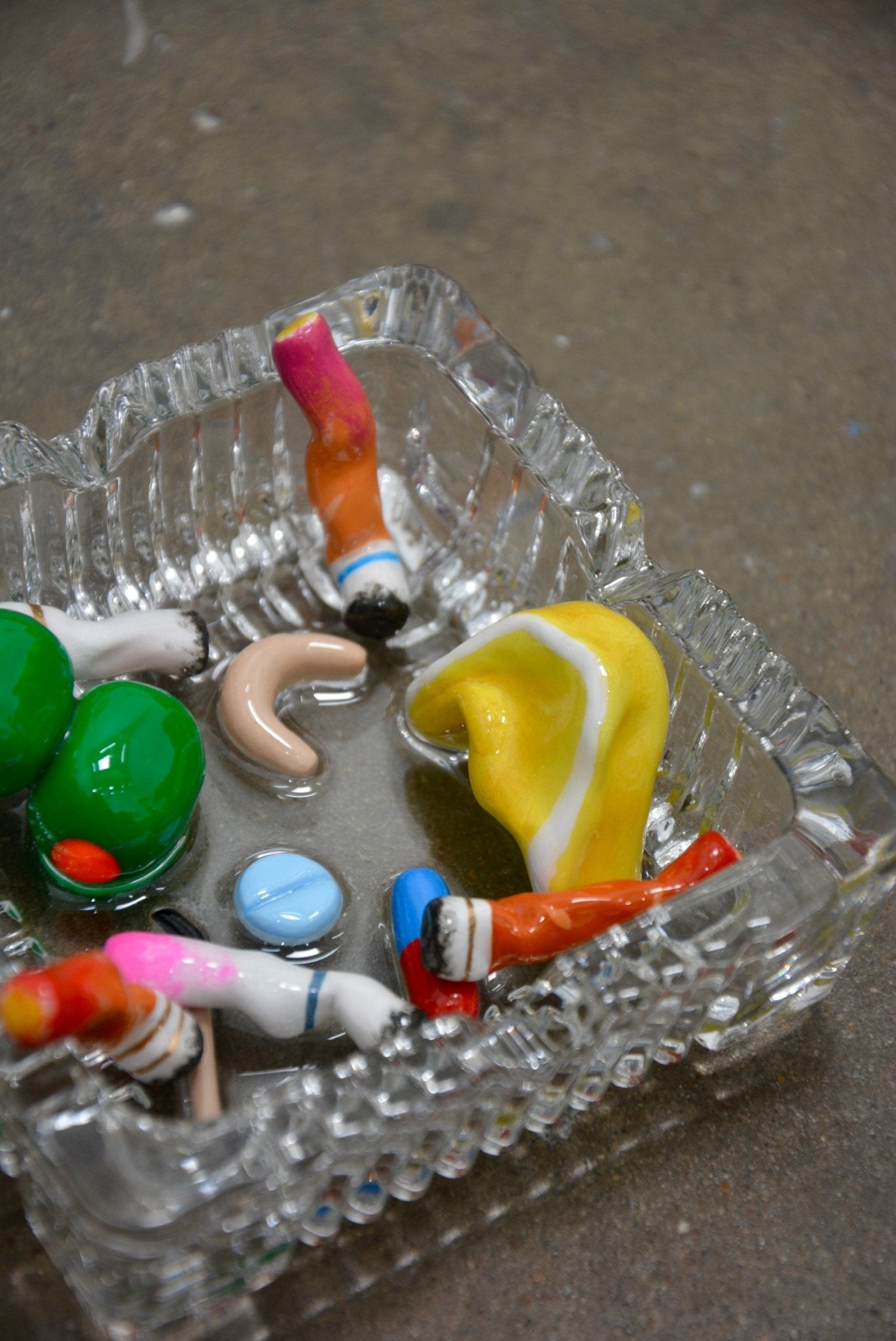 BAR SCENE ASHTRAY - House of Savage