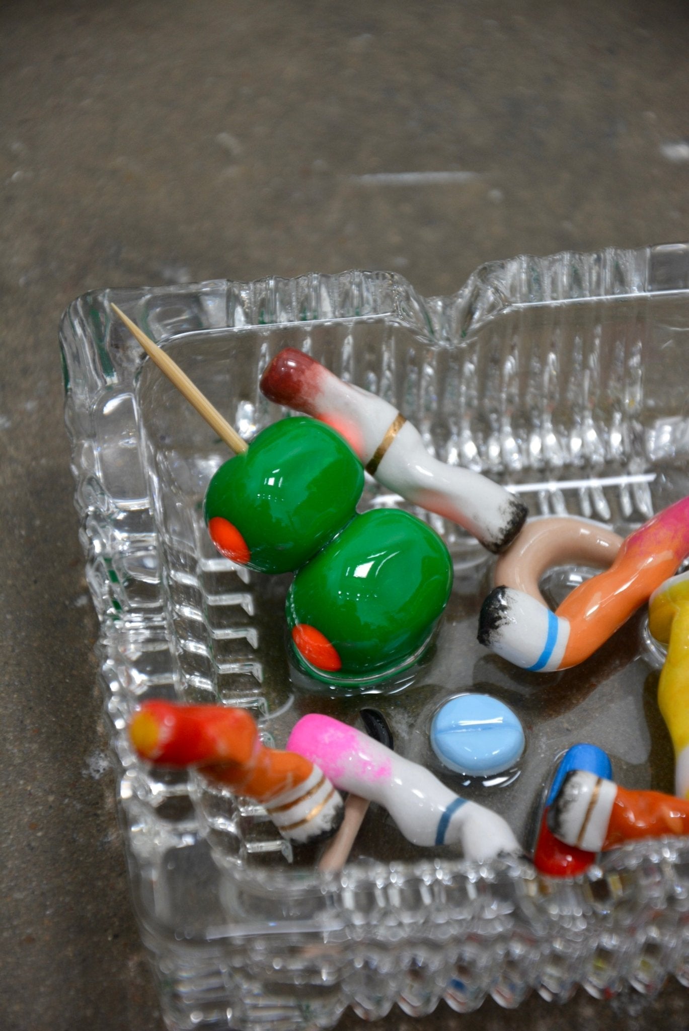 BAR SCENE ASHTRAY - House of Savage