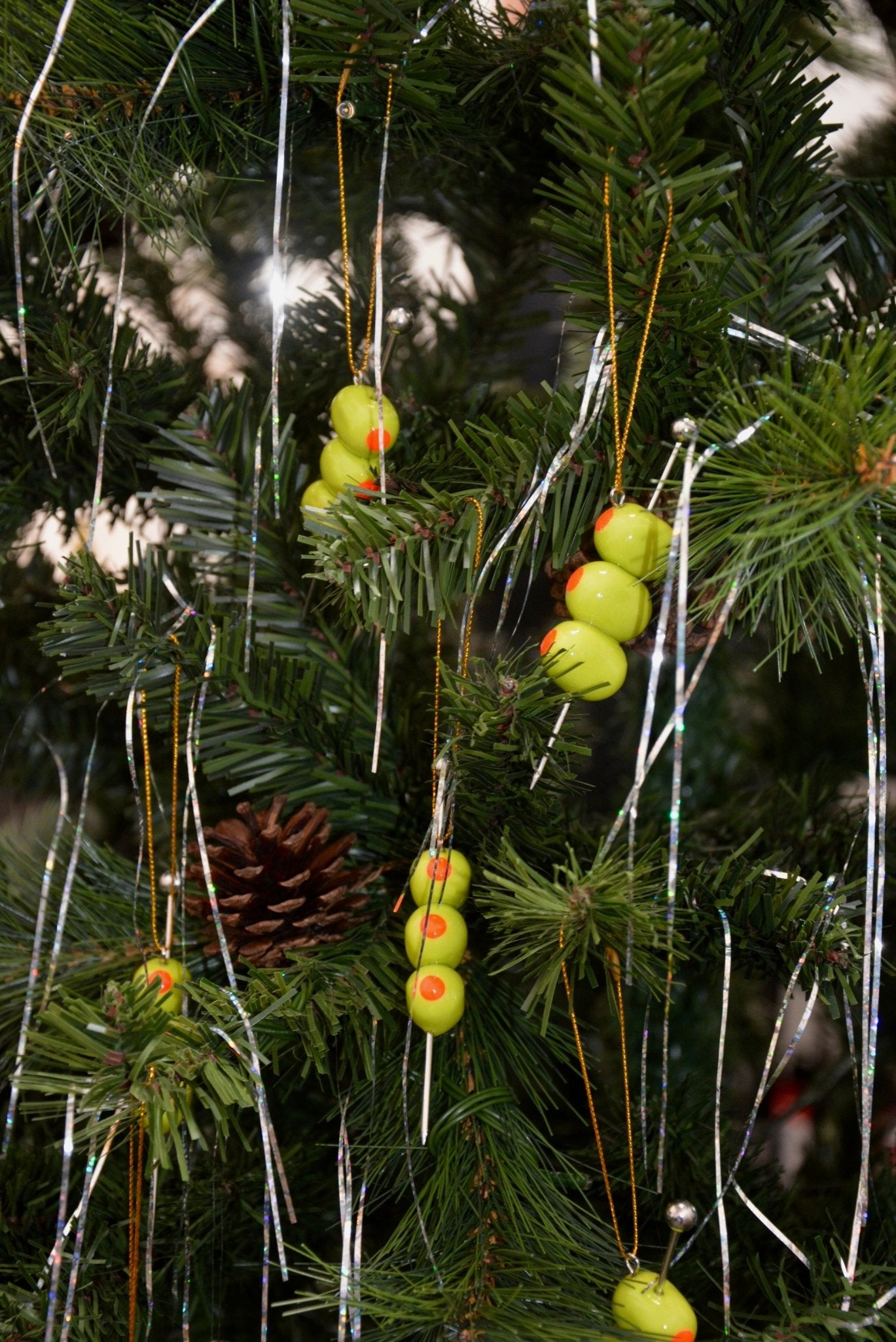 MARTINI OLIVE ORNAMENT - House of Savage