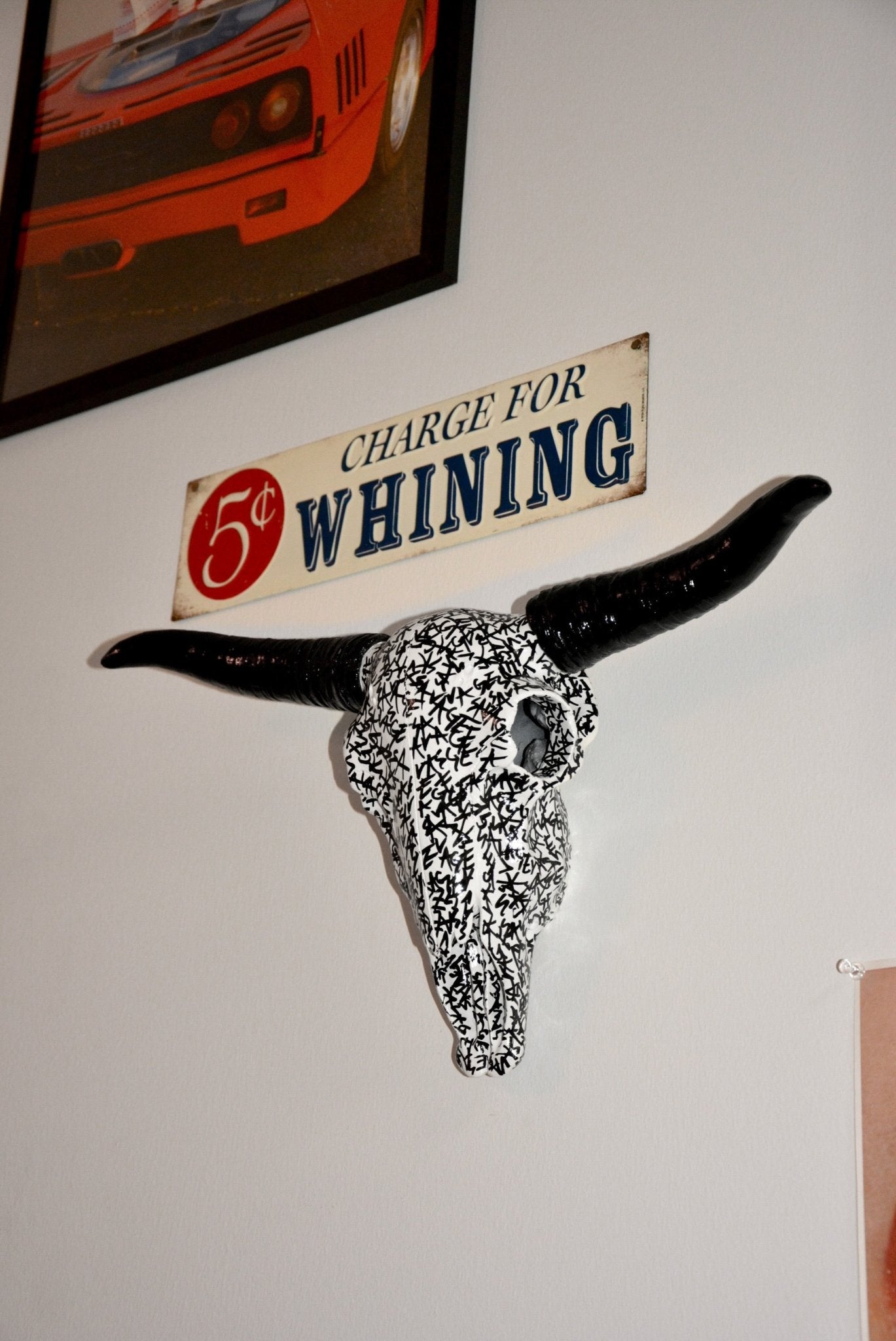 OVERSIZED SAVAGE GRAFFITI BULL SKULL - House of Savage