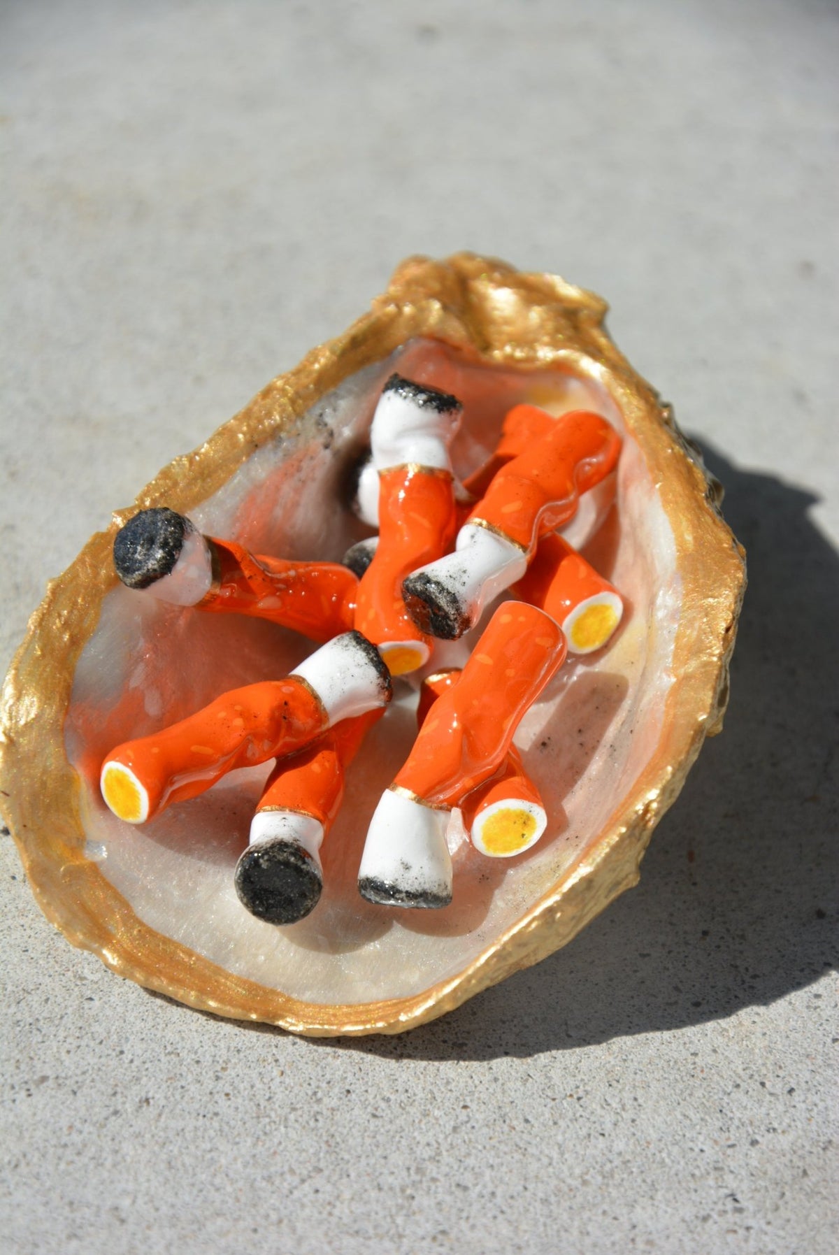 OYSTER SHELL CIGARETTE SCULPTURE - House of Savage