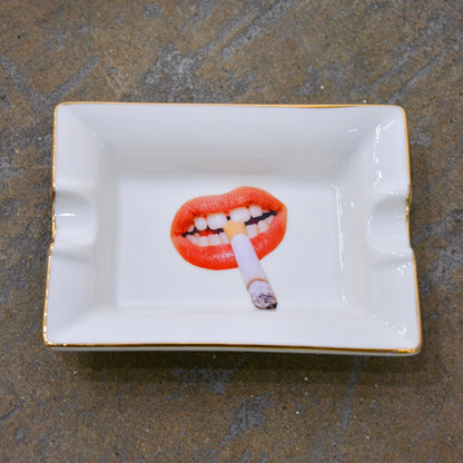 SMOKING SECTION ASHTRAY
