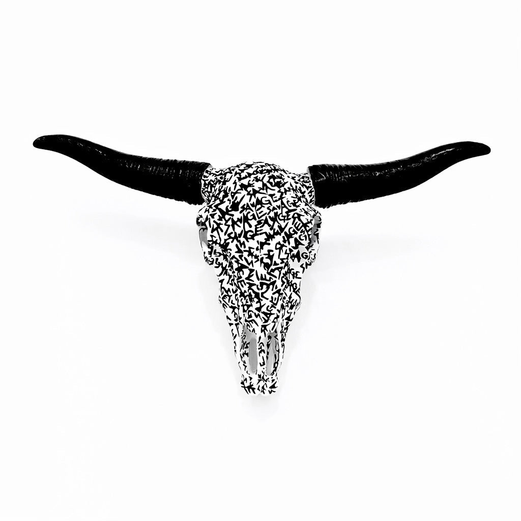SAVAGE GRAFFITI BULL SKULL