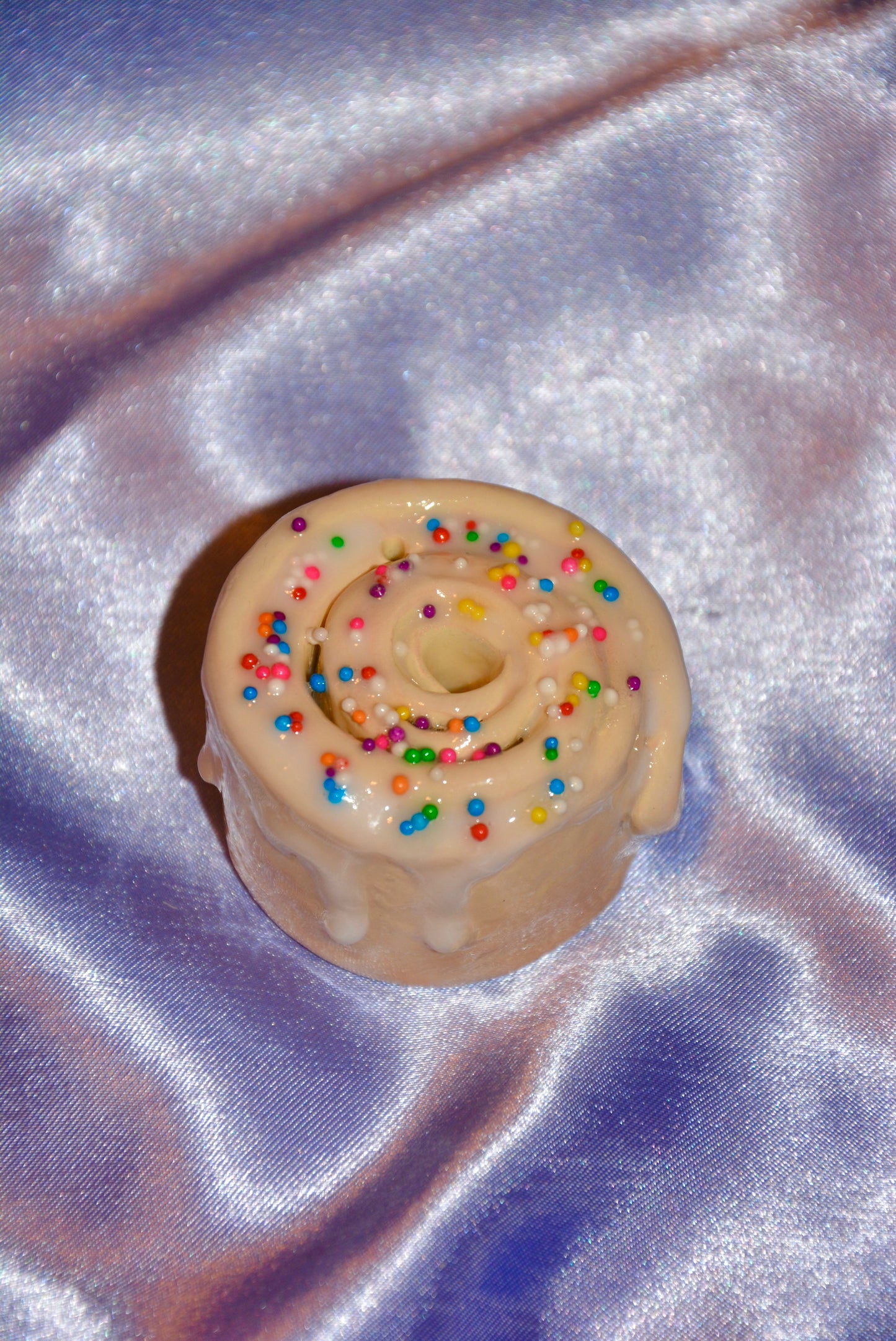 CERAMIC FUNFETTI BUN INCENSE HOLDER