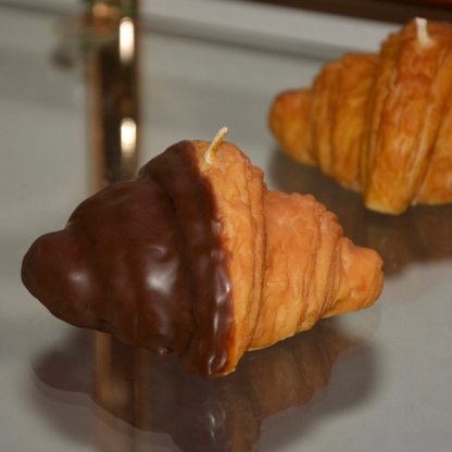 CHOCOLATE DIPPED CROISSANT CANDLE