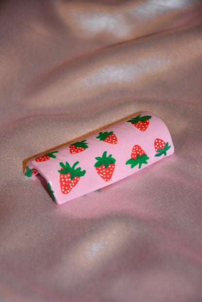 CERAMIC STRAWBERRY FIELDS “JOINT”