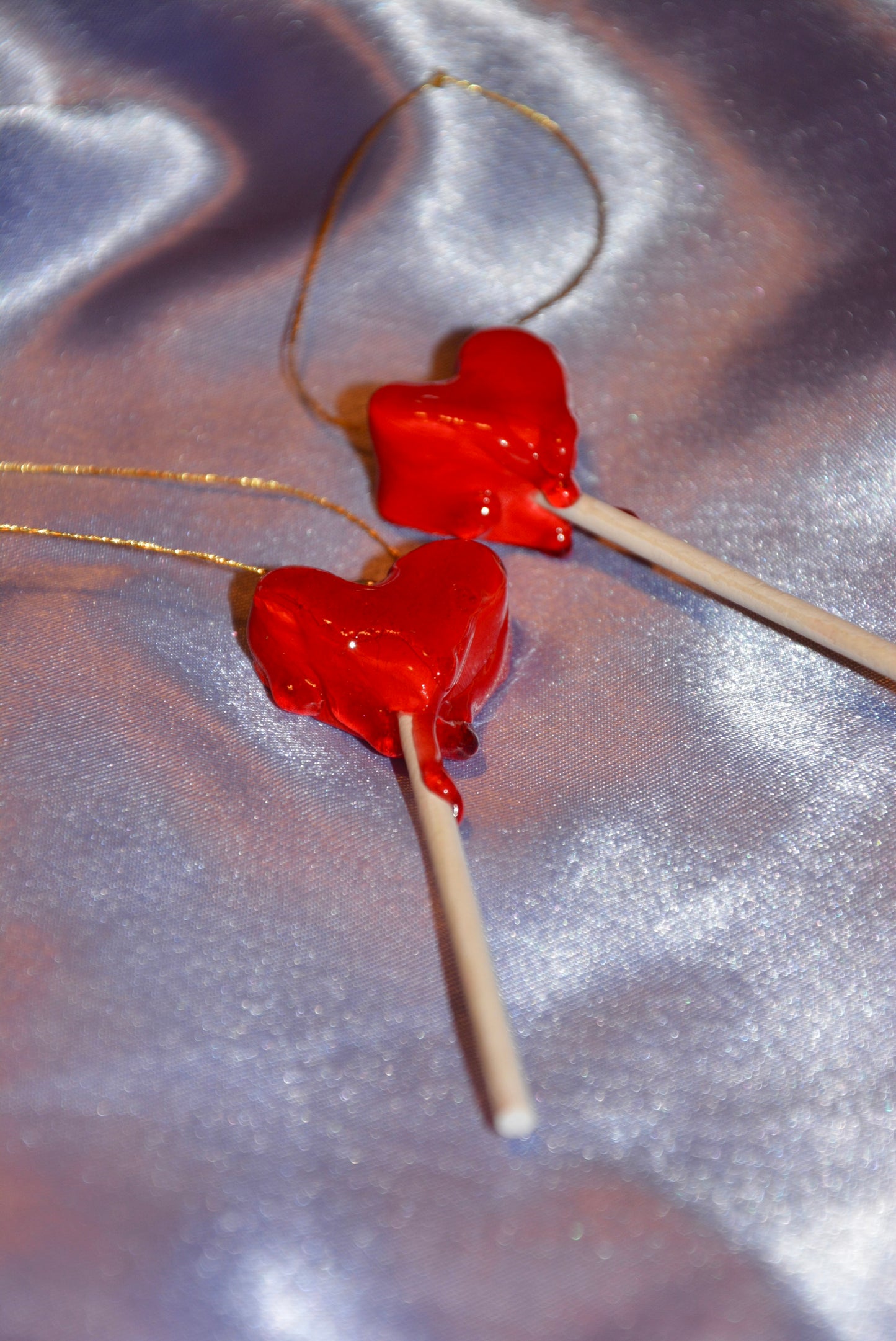 CERAMIC MELTING HEART LOLLIPOP ORNAMENT