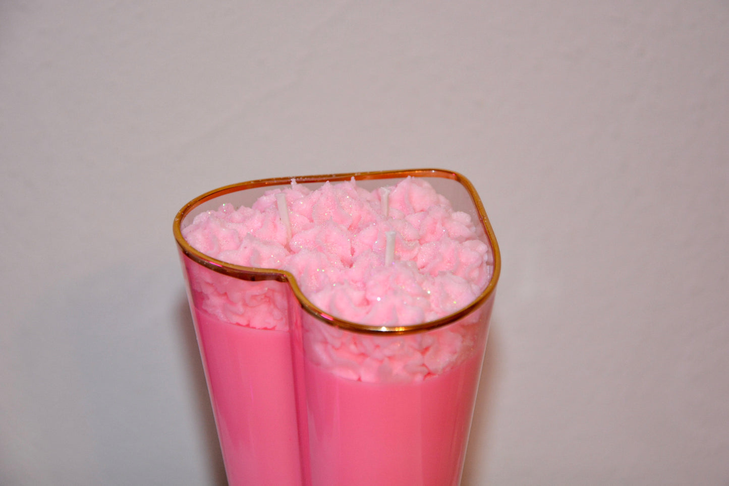 STRAWBERRY MILK HEART GLASS CANDLE