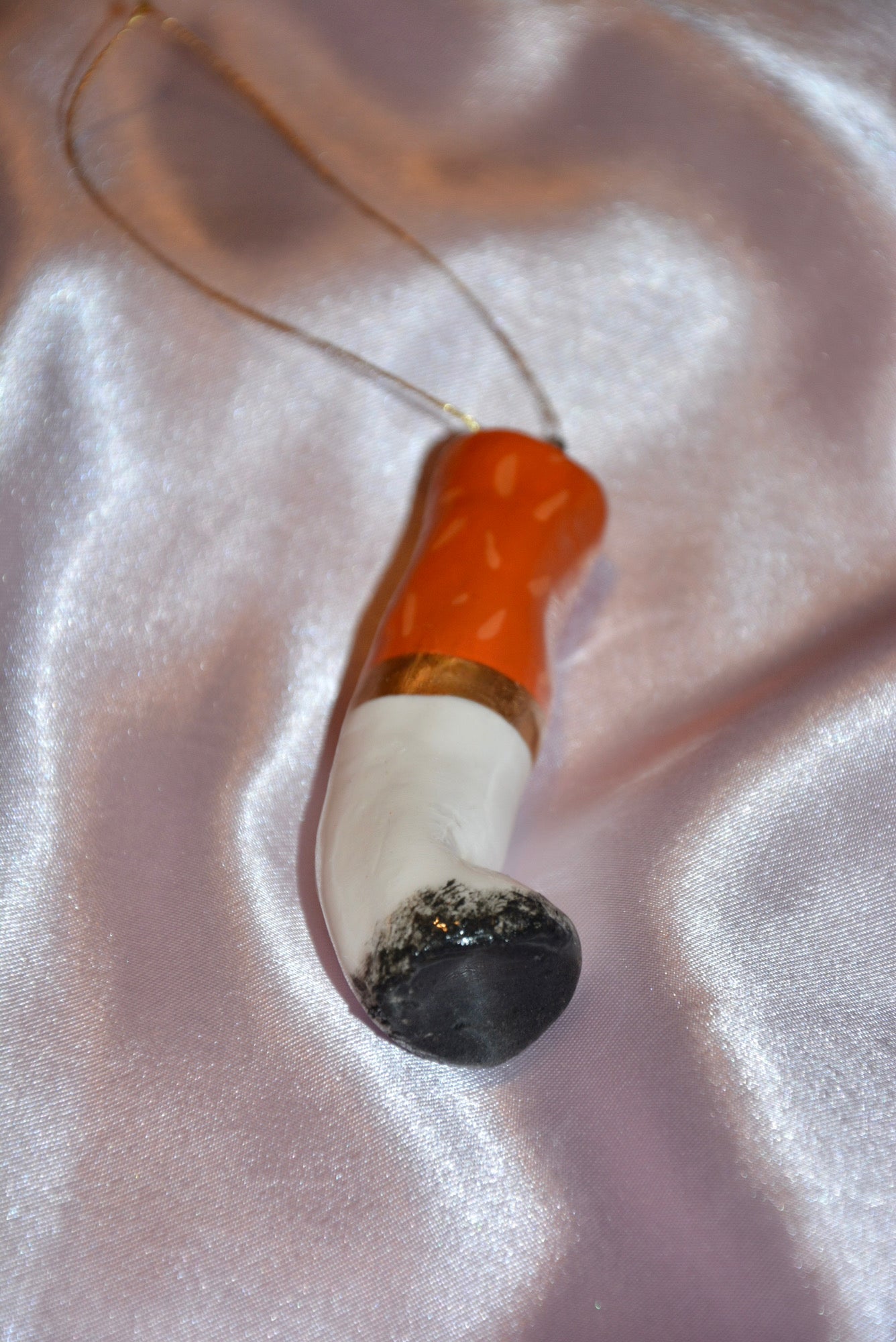 CERAMIC CIGARETTE ORNAMENT