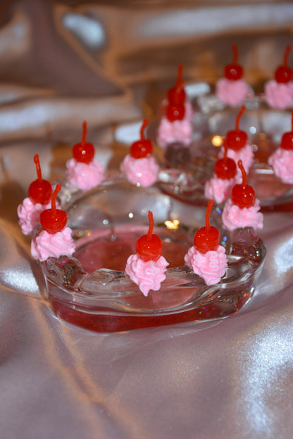 WILD CHERRY ICING ASHTRAY