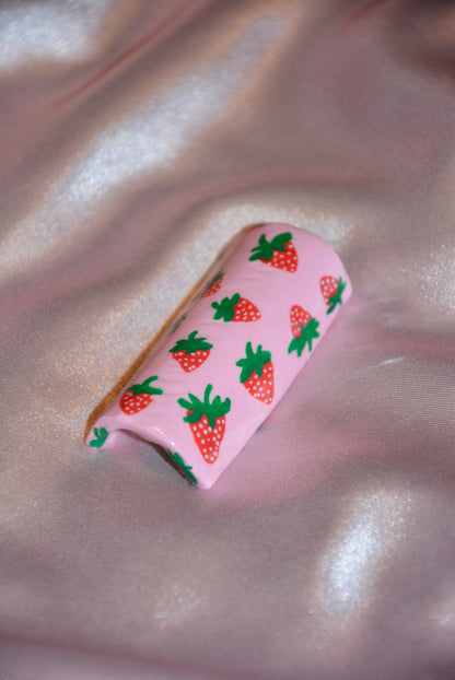 CERAMIC STRAWBERRY FIELDS “JOINT”