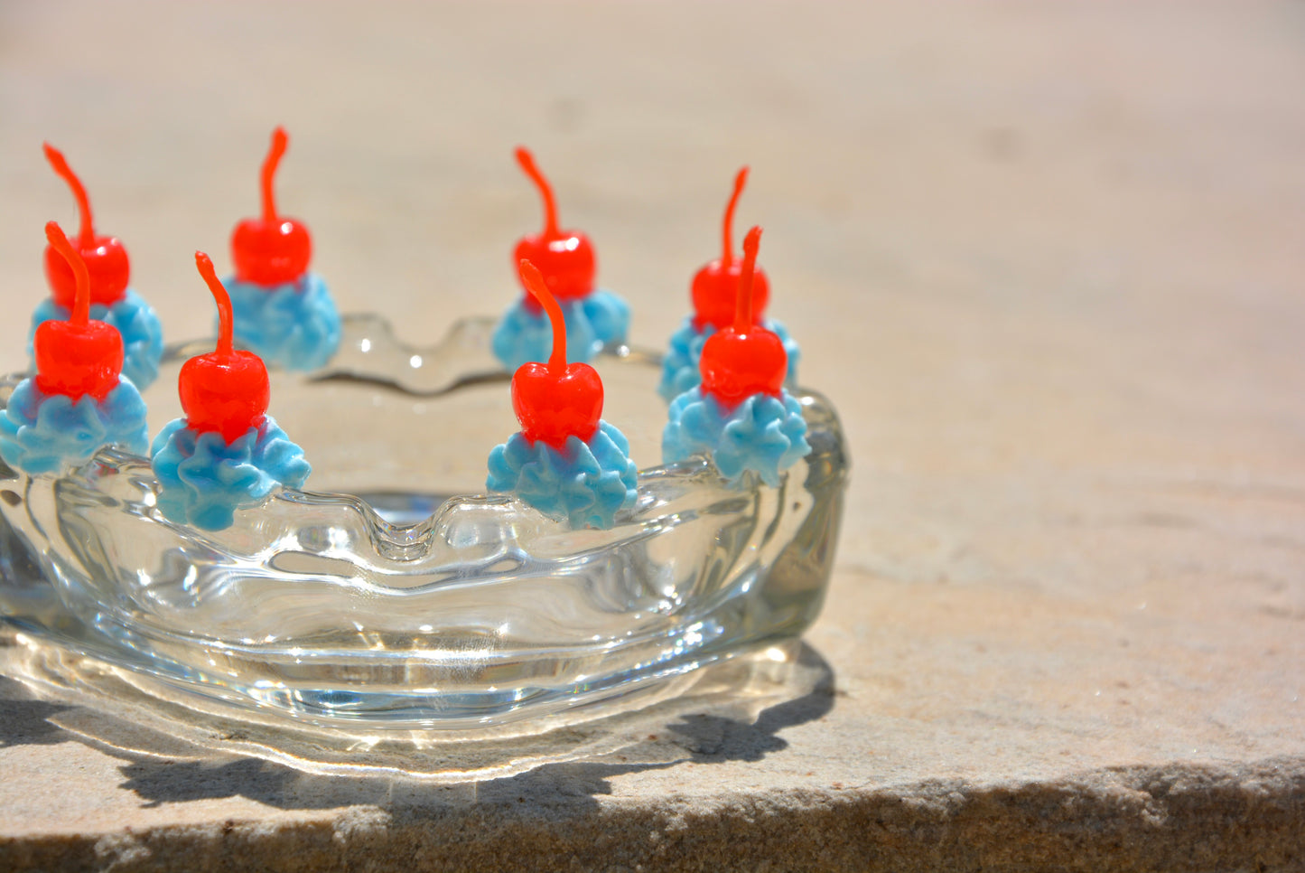 BLUE ICING CHERRY ASHTRAY