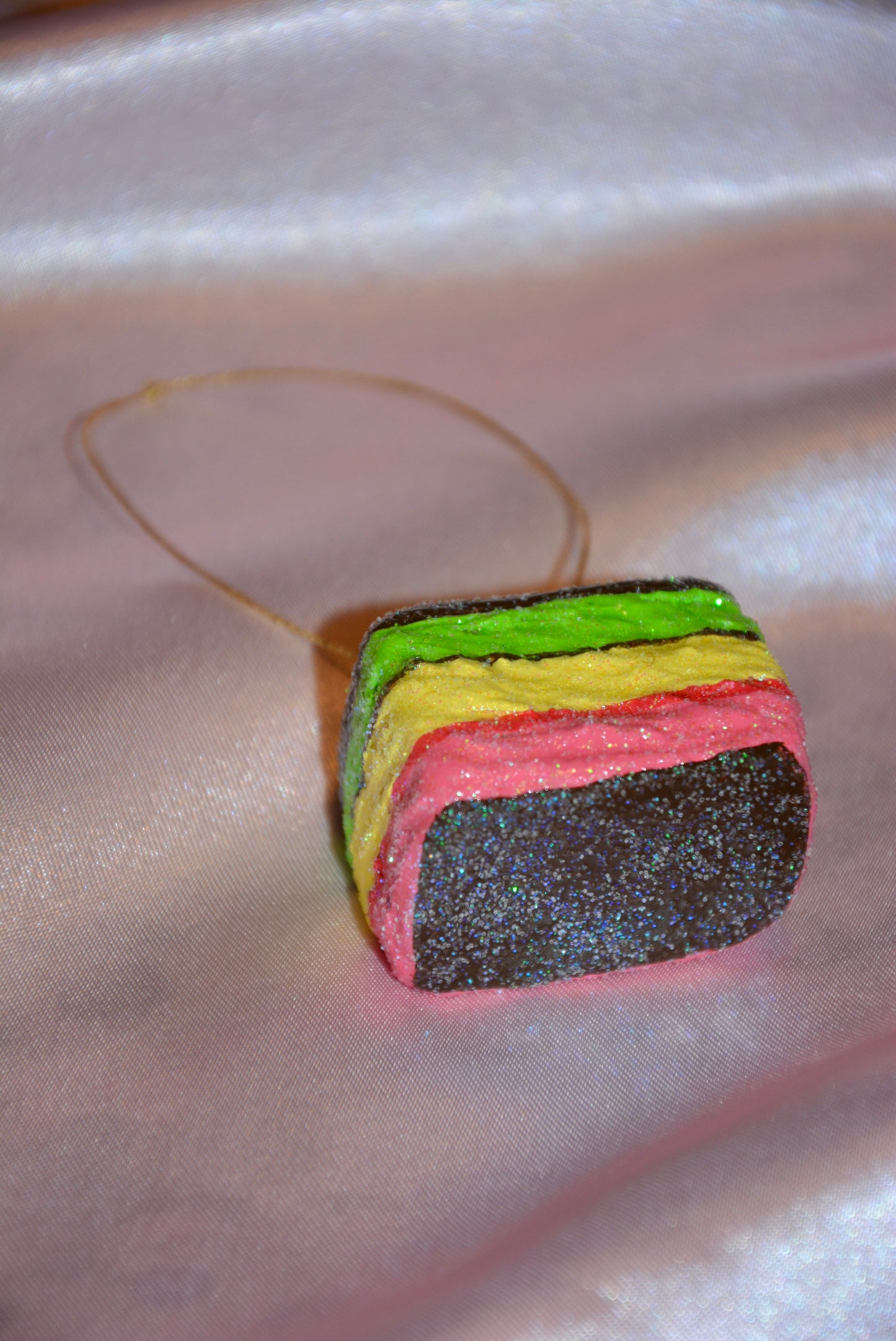 CERAMIC ITALIAN RAINBOW COOKIE ORNAMENT