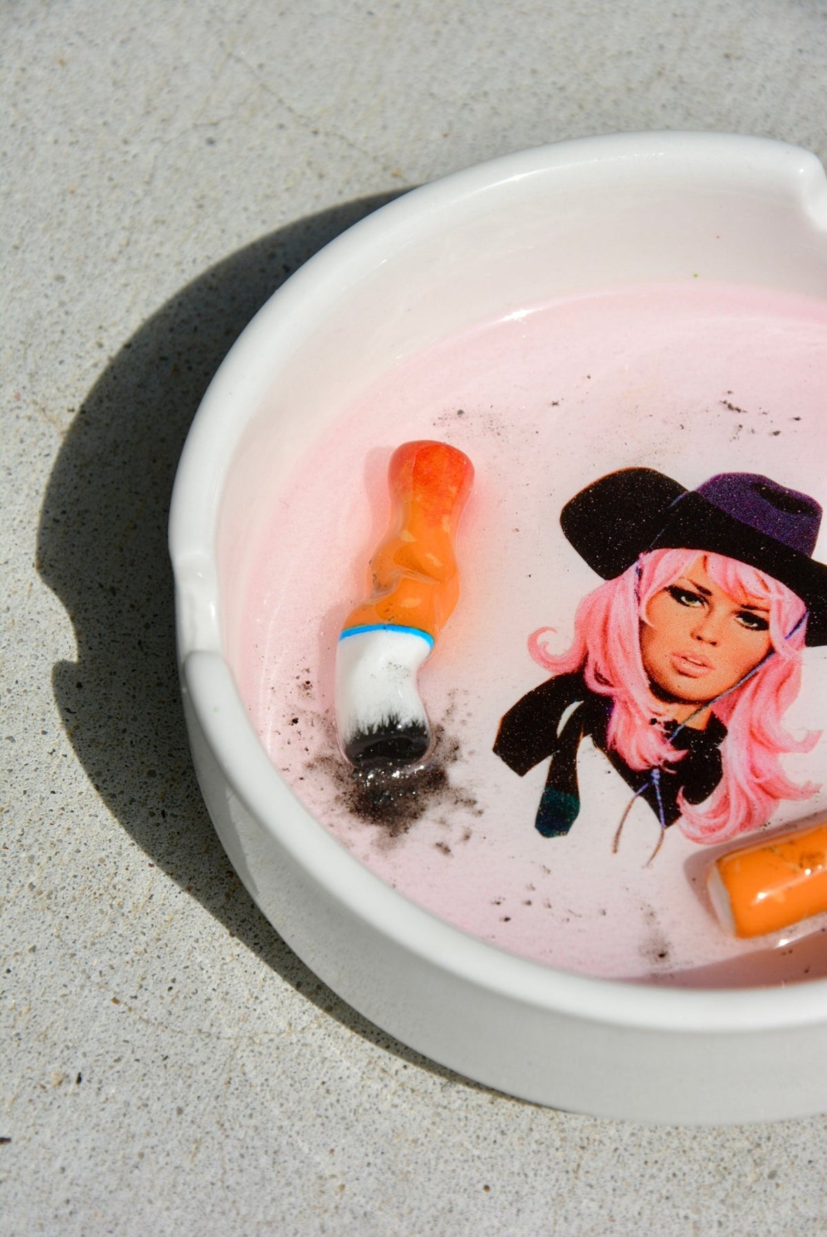 CAVIAR COWGIRL ASHTRAY V2 - House of Savage