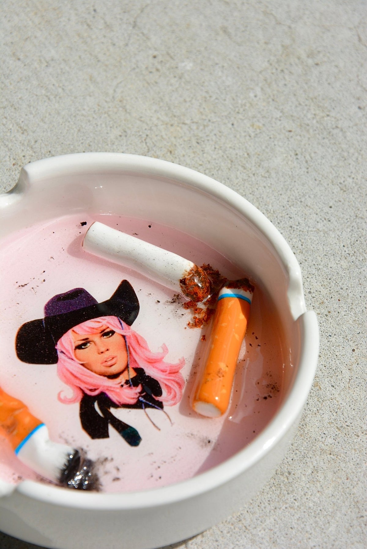 CAVIAR COWGIRL ASHTRAY V2 - House of Savage