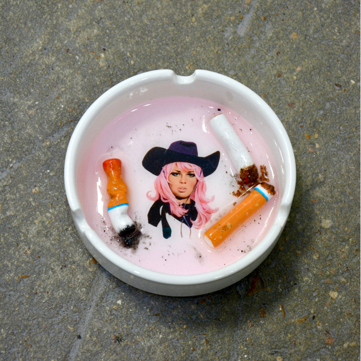 CAVIAR COWGIRL ASHTRAY V2 - House of Savage