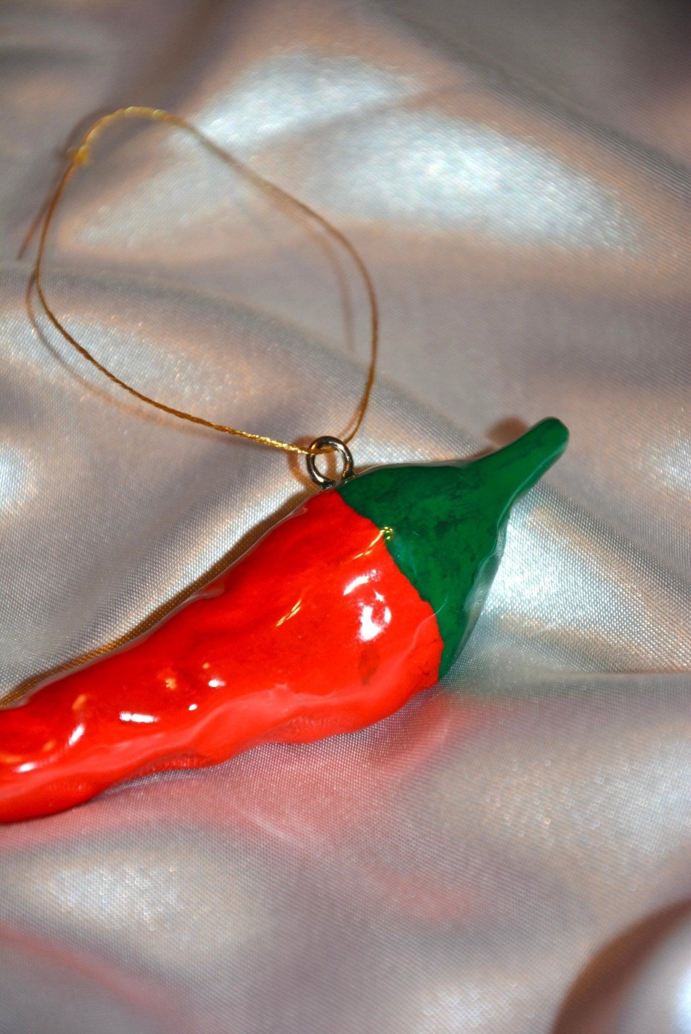 CERAMIC CHILI PEPPER ORNAMENT - House of Savage