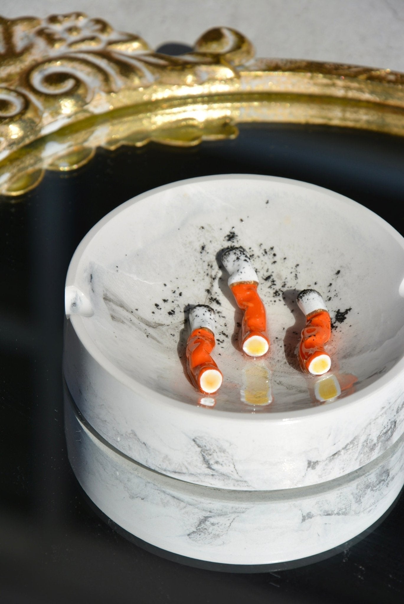 CLASSIC CIG ASHTRAY - House of Savage