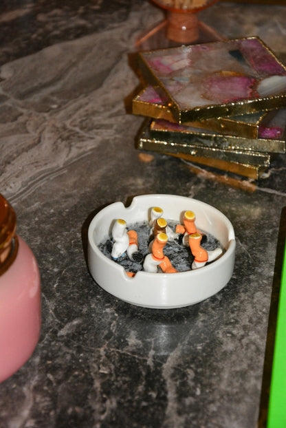 MOTEL 6 ASHTRAY - House of Savage