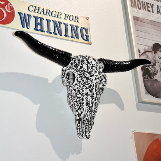 OVERSIZED SAVAGE GRAFFITI BULL SKULL - House of Savage