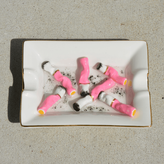 PINK PUFFS ASHTRAY - House of Savage