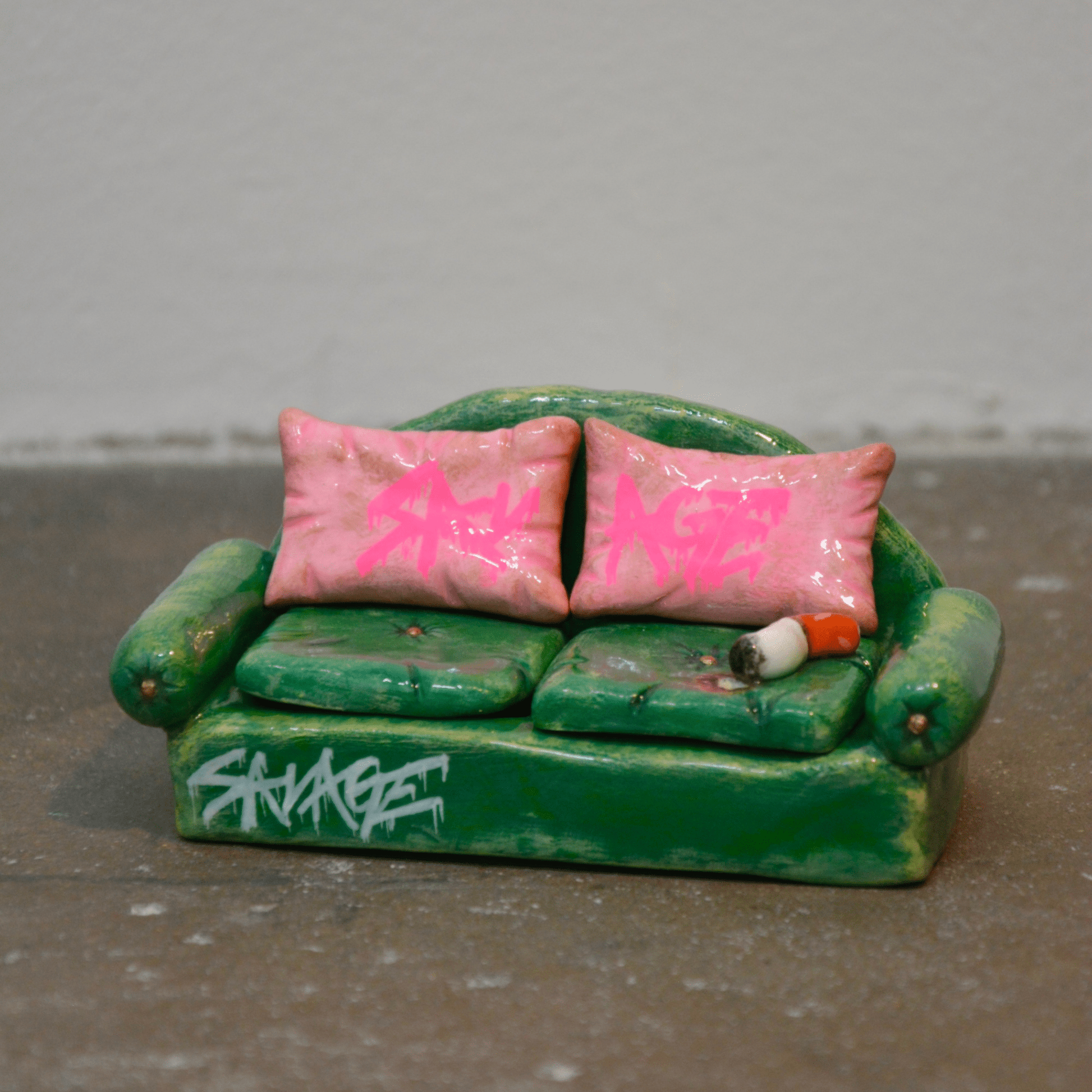 SAVAGE GRAFFITI COUCH - ONE OF ONE - House of Savage