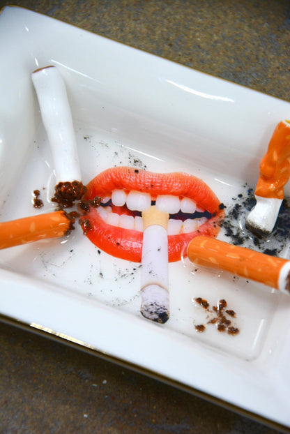 TRASHY CHIC ASHTRAY - House of Savage